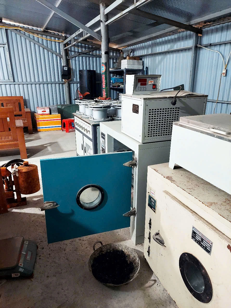 Bộ thiết bị phòng thí nghiệm